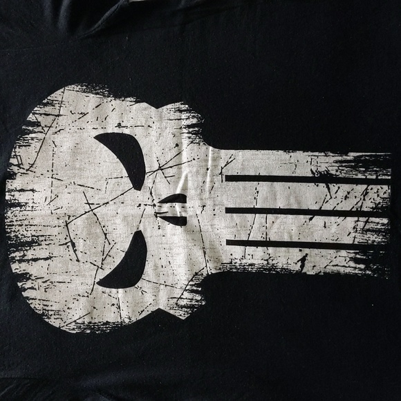 Marvel Punisher tee mens Small - Picture 2 of 4